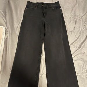 🖤Baggy fit, bottom flare, high rise🖤